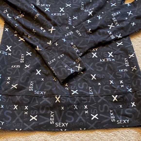 Victoria’s Secret VS Sexy Sport top size S/P. - Picture 6 of 6